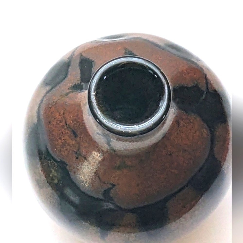 Studio Red & Black Stoneware Bud Base (Signed) - Picture 3 of 7